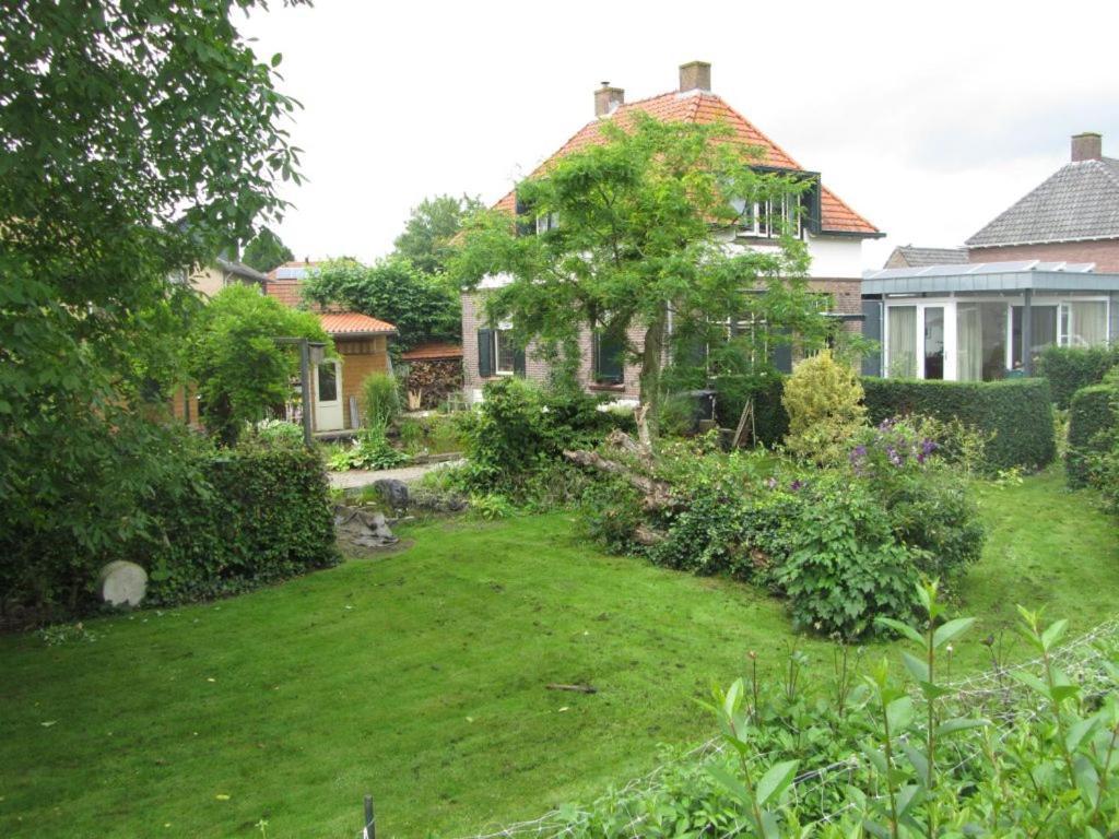De Flesch Bed & Breakfast Dodewaard Bagian luar foto